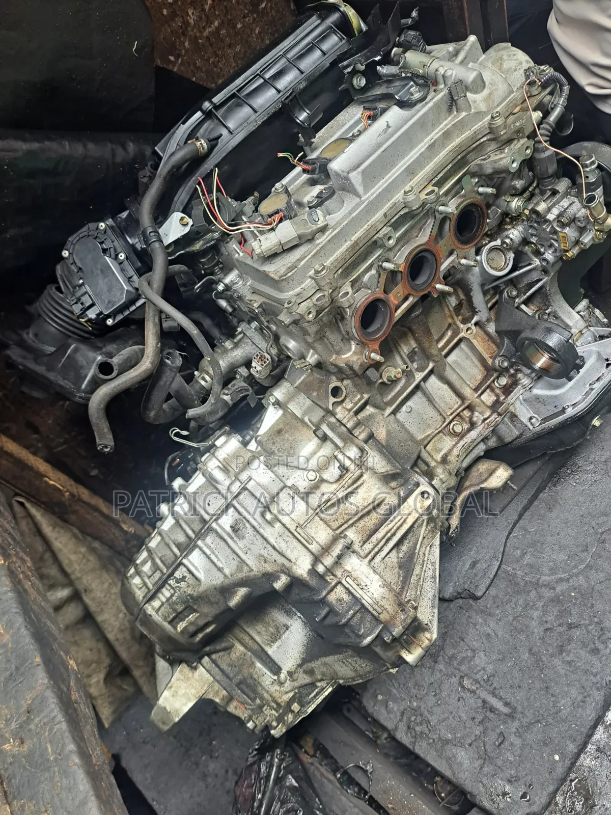 Complete Engine and Gearbox 2gr 13pin