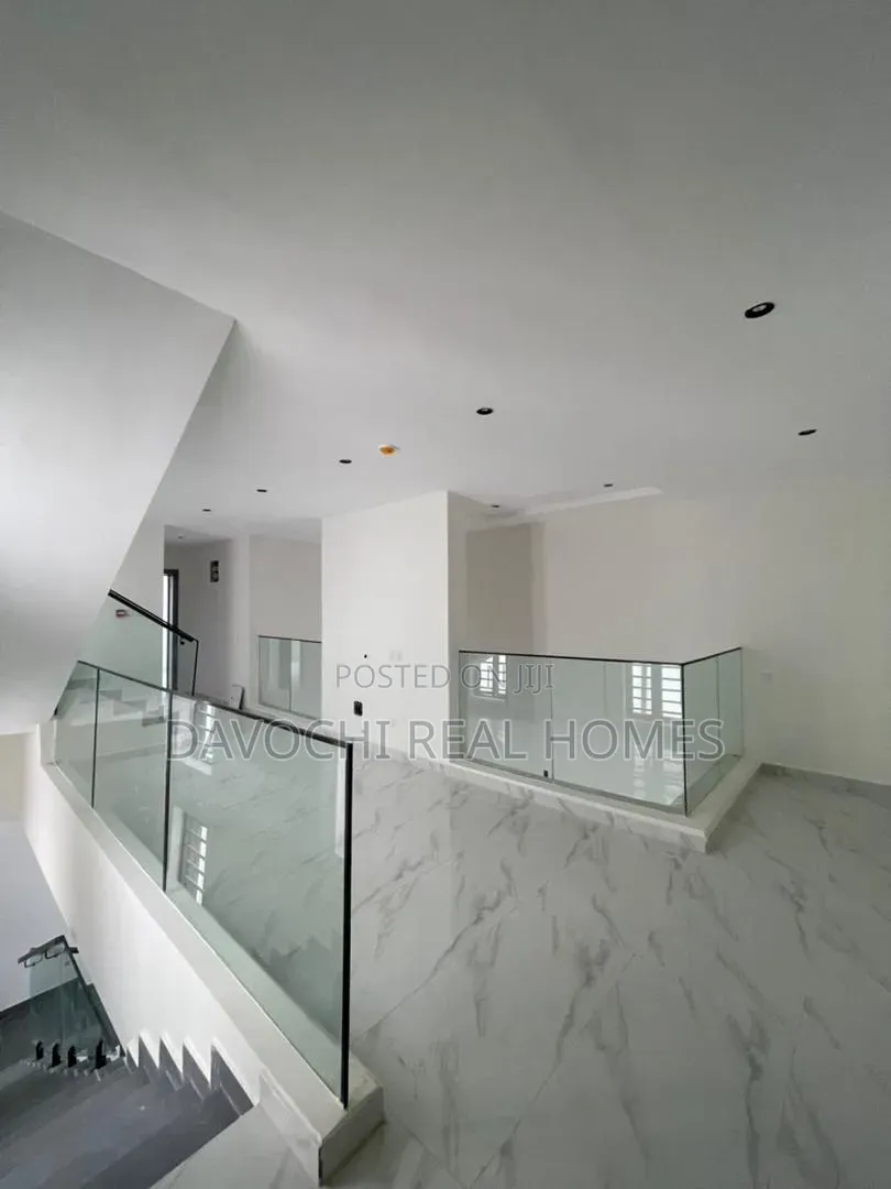 4bdrm Duplex in VGC / Ajah for sale