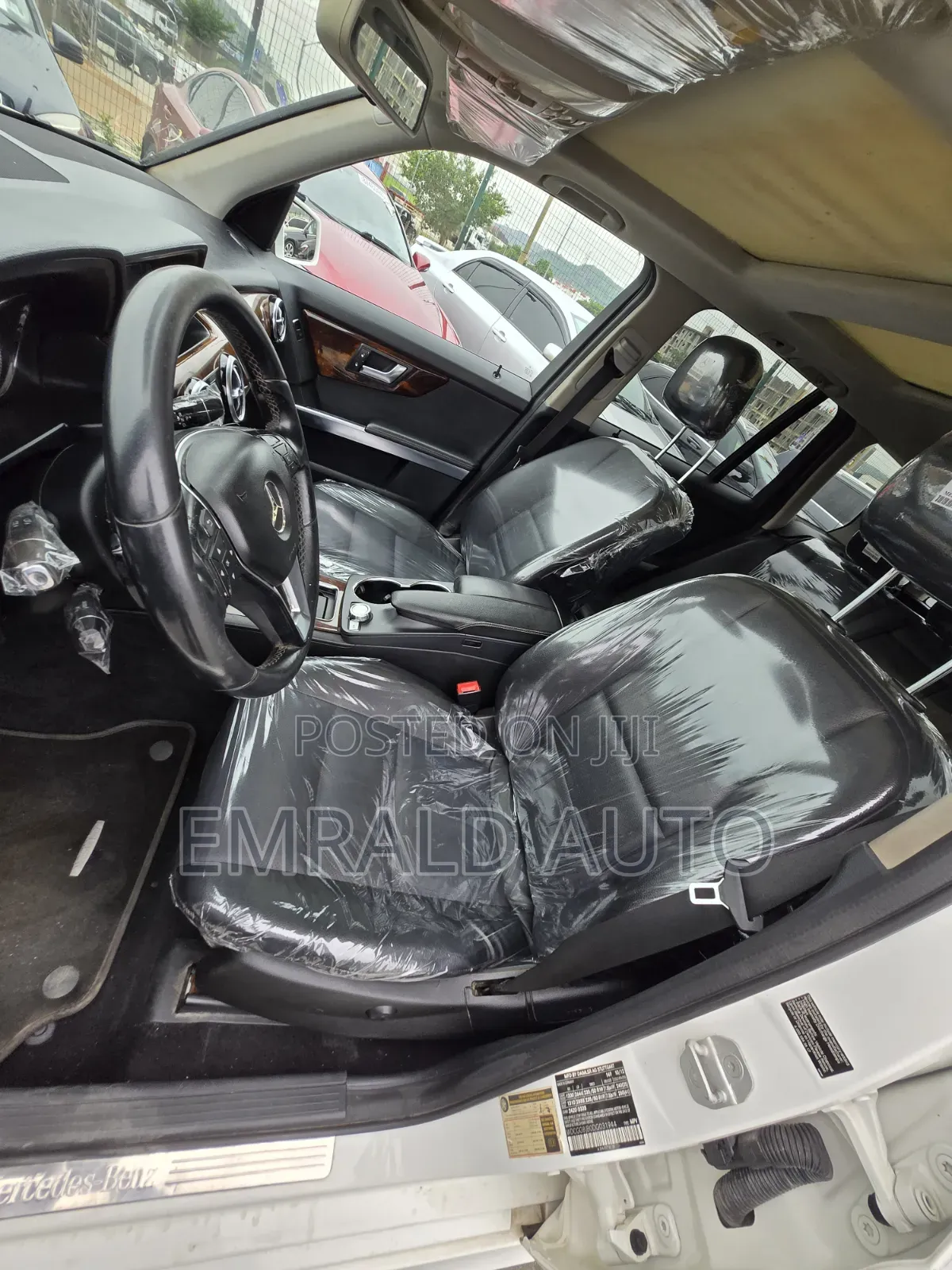 Mercedes-Benz GLK-Class 350 4MATIC 2013 White