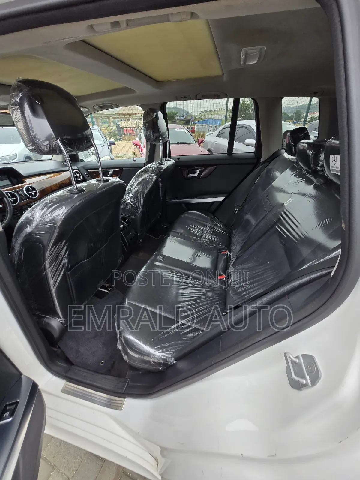 Mercedes-Benz GLK-Class 350 4MATIC 2013 White