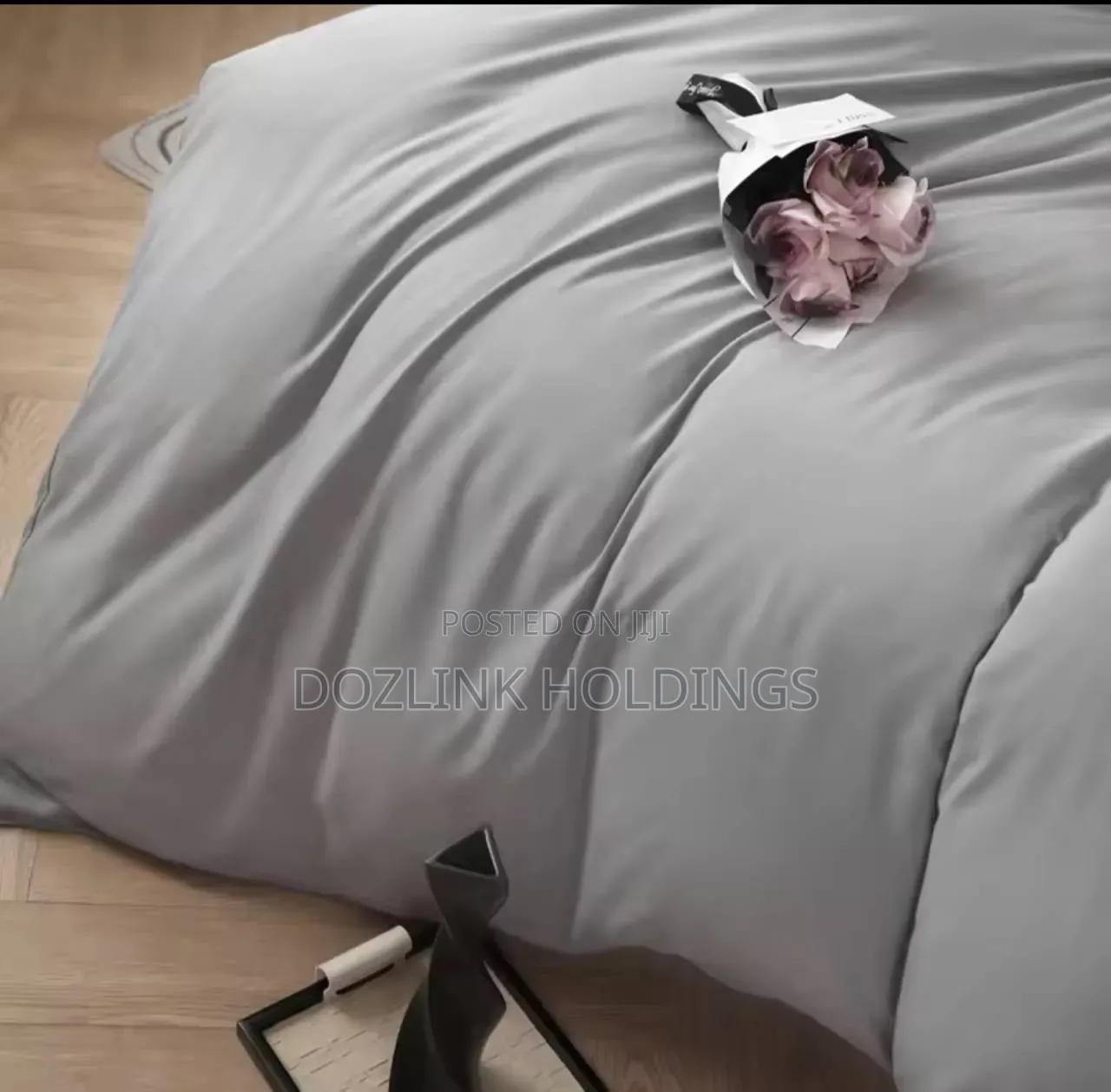 Bed Cover and Duvet With 2 Pillow Case