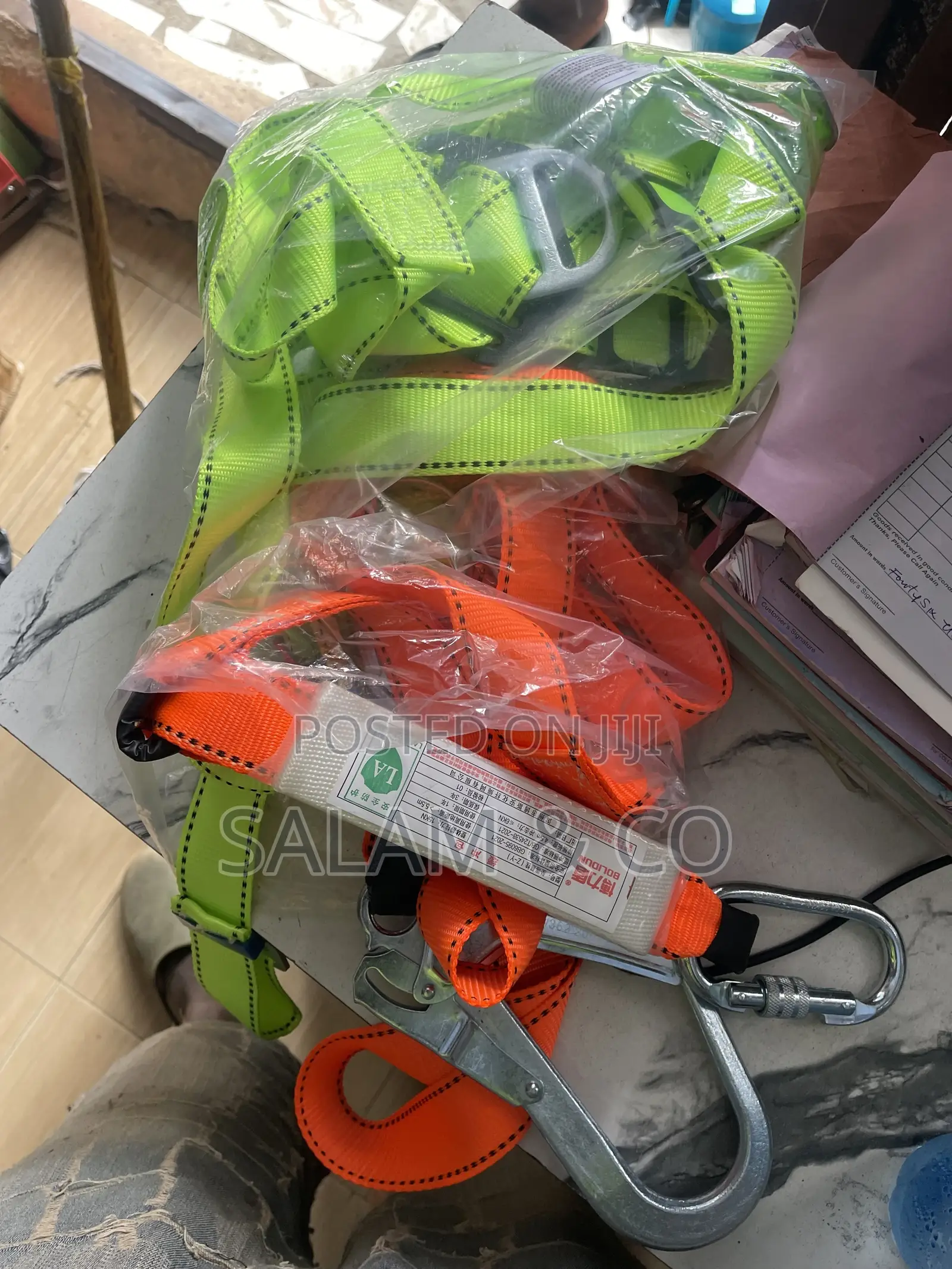 Heavy Duty Full Body Double Hook Safety Harness With Shock Absorber