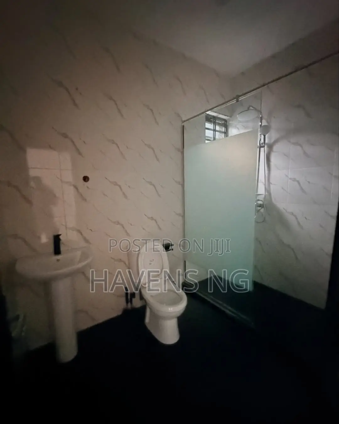 4bdrm Townhouse/Terrace in Ogba GRA for sale