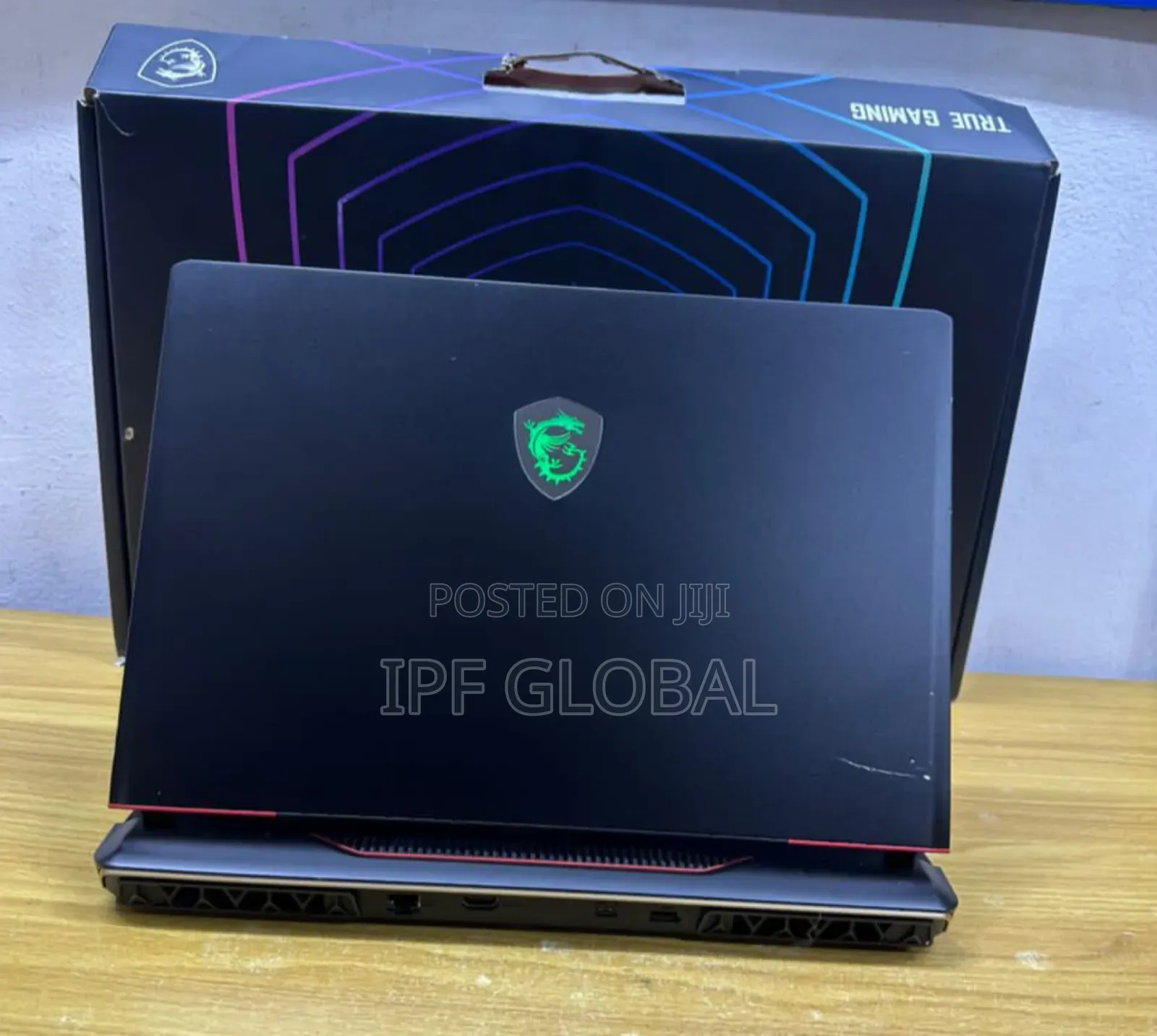 New Laptop MSI Raider GE68HX 13VI-202US 16GB Intel Core i7 SSD 1.5T
