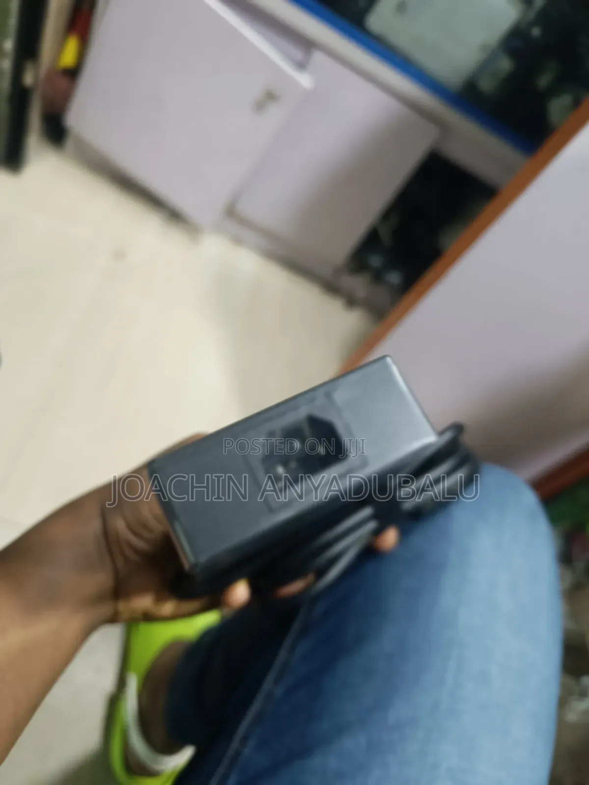 380w Laptop Charger 20v ~ 19a Follow Come Charger