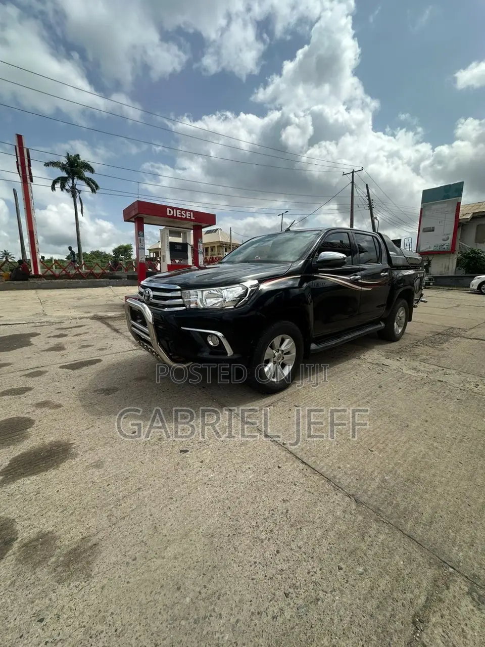 Toyota Hilux 2019 Black
