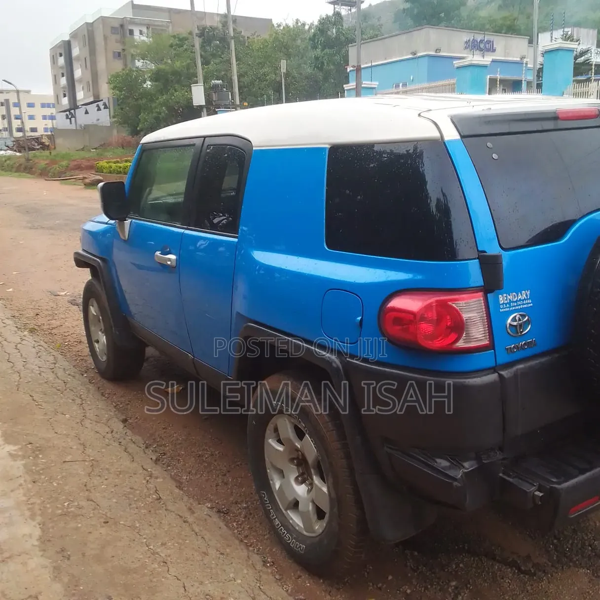 Toyota FJ Cruiser 4x4 Automatic 2012 Blue