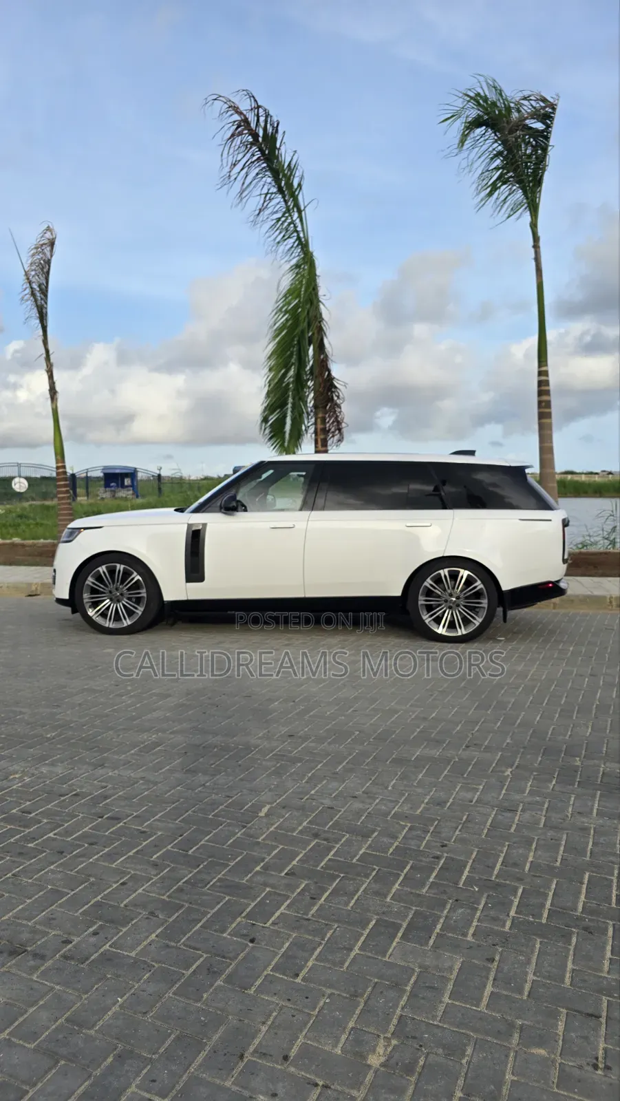 Land Rover Range Rover SV 2024 White