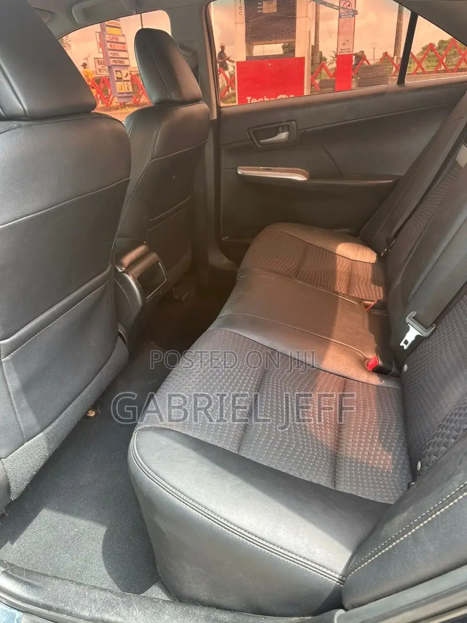 Toyota Camry SE 4dr Sedan (2.5L 4cyl 6A) 2013 Black