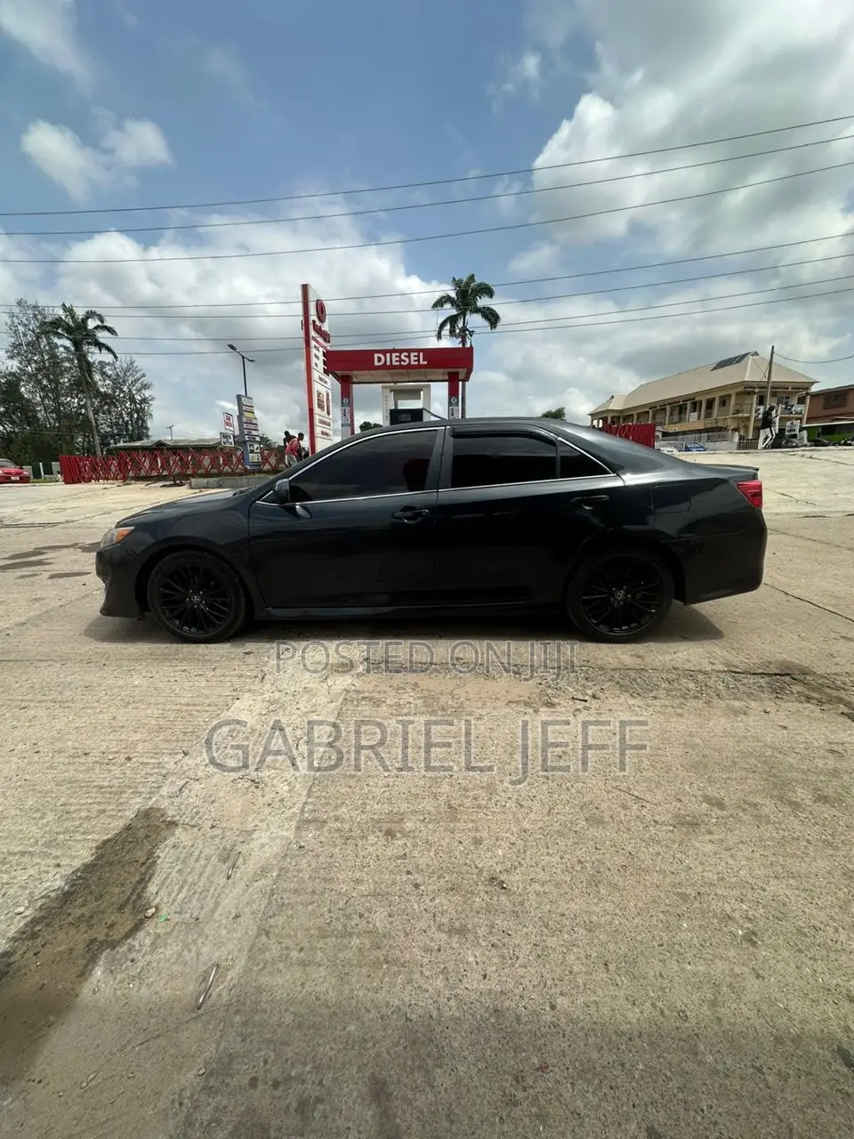 Toyota Camry SE 4dr Sedan (2.5L 4cyl 6A) 2013 Black