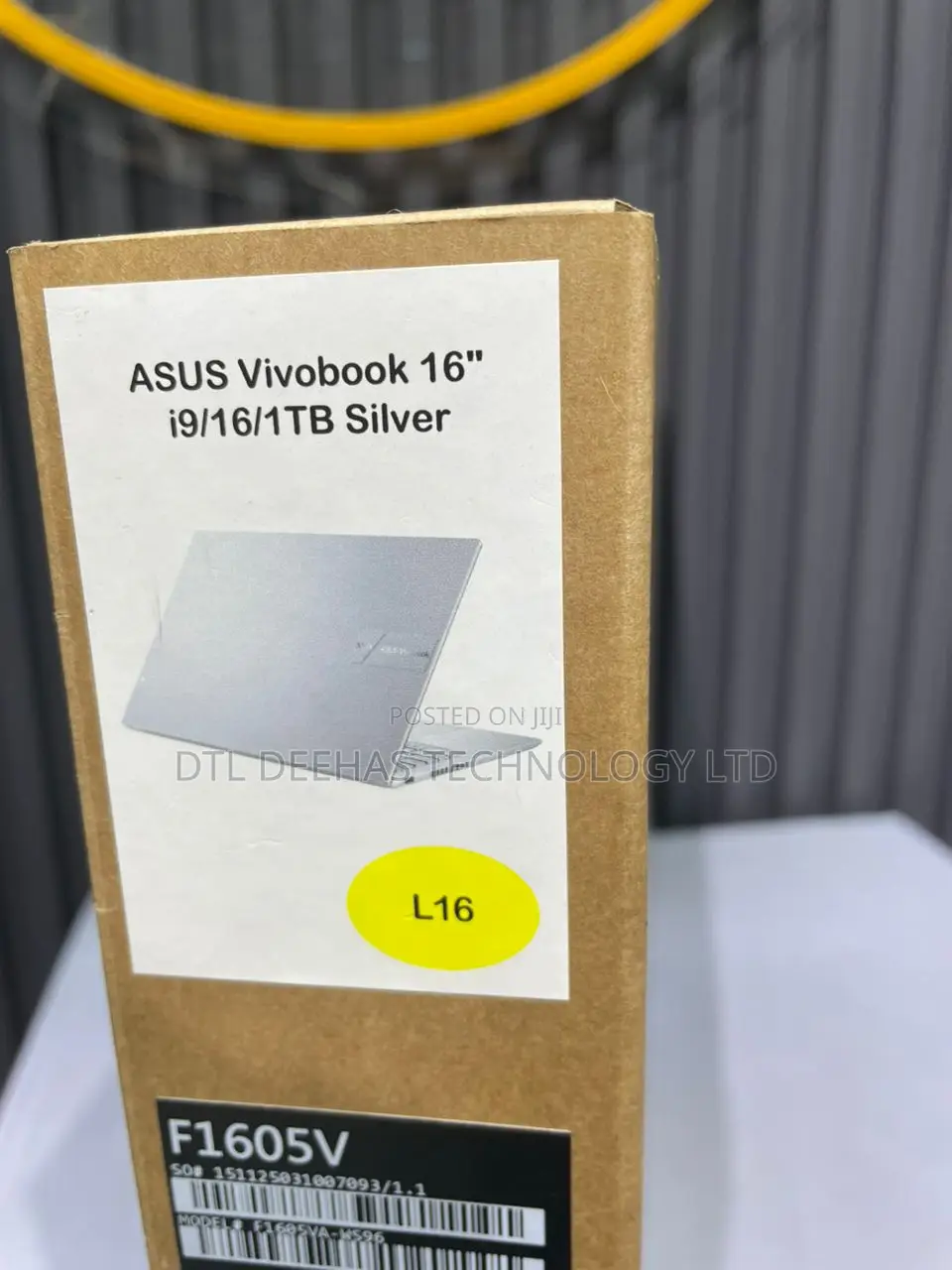 New Laptop Asus Vivobook 16 16GB Intel Core i9 HDD 1T