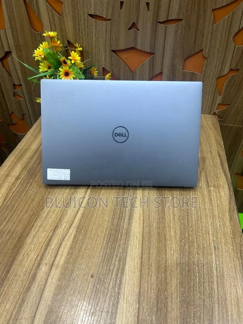 Laptop Dell Precision 5560 16GB Intel Core i7 SSD 512GB