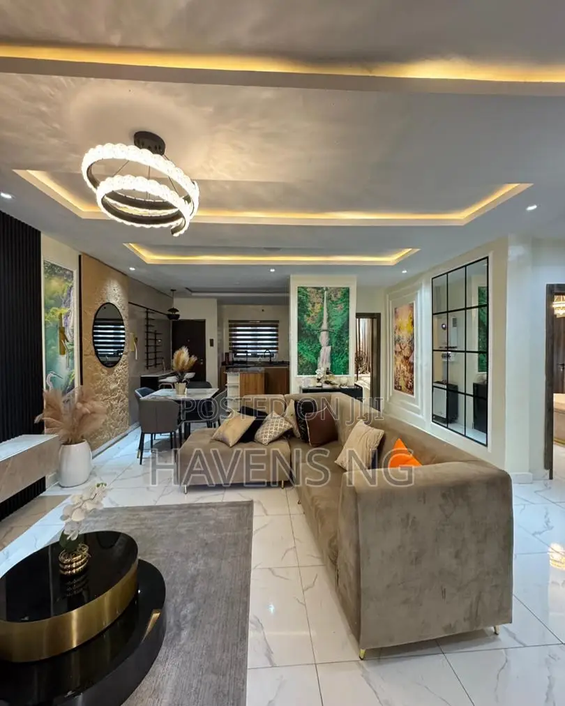 Furnished 3bdrm Apartment in Adeniran Ogunsanya for sale
