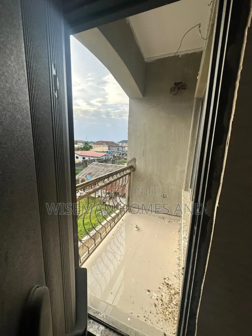 2bdrm Apartment in Ogombo Road Ajah for rent