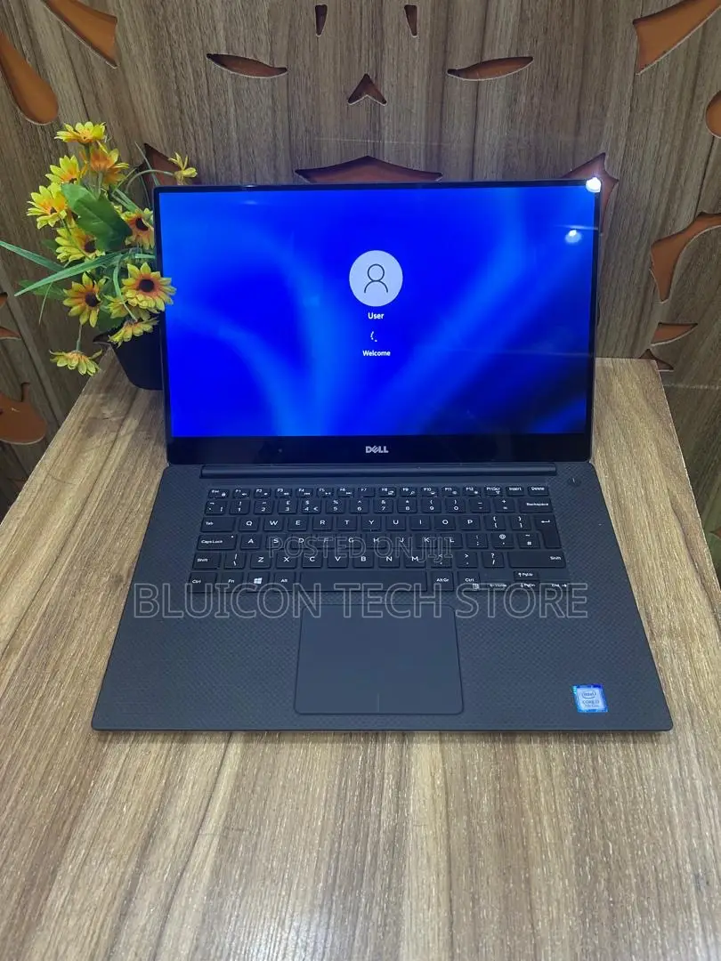 Laptop Dell XPS 15 9560 16GB Intel Core i7 SSD 512GB