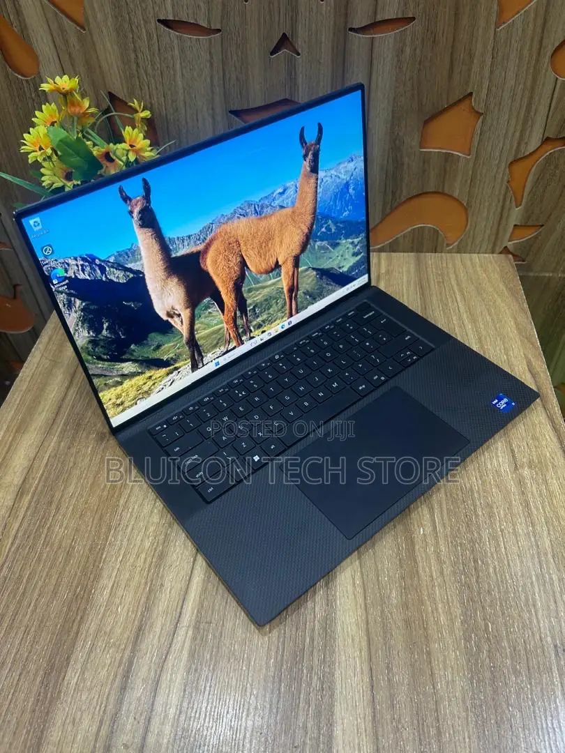 Laptop Dell Precision 5560 16GB Intel Core i7 SSD 512GB