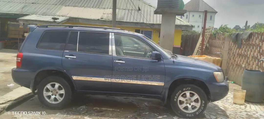 Toyota Highlander 2004 Blue