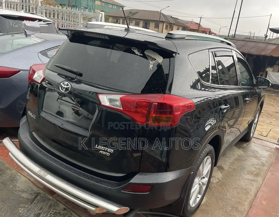 Toyota RAV4 Limited AWD (2.5L 4cyl 6A) 2016 Black