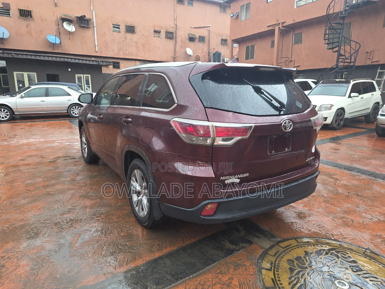Toyota Highlander LE 4dr SUV AWD (3.5L 6cyl 6A) 2015 Burgundy