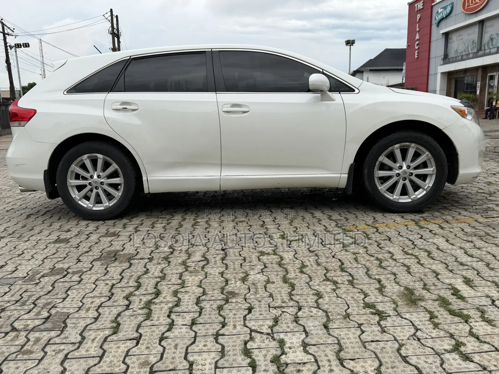 Toyota Venza Limited 2010 White