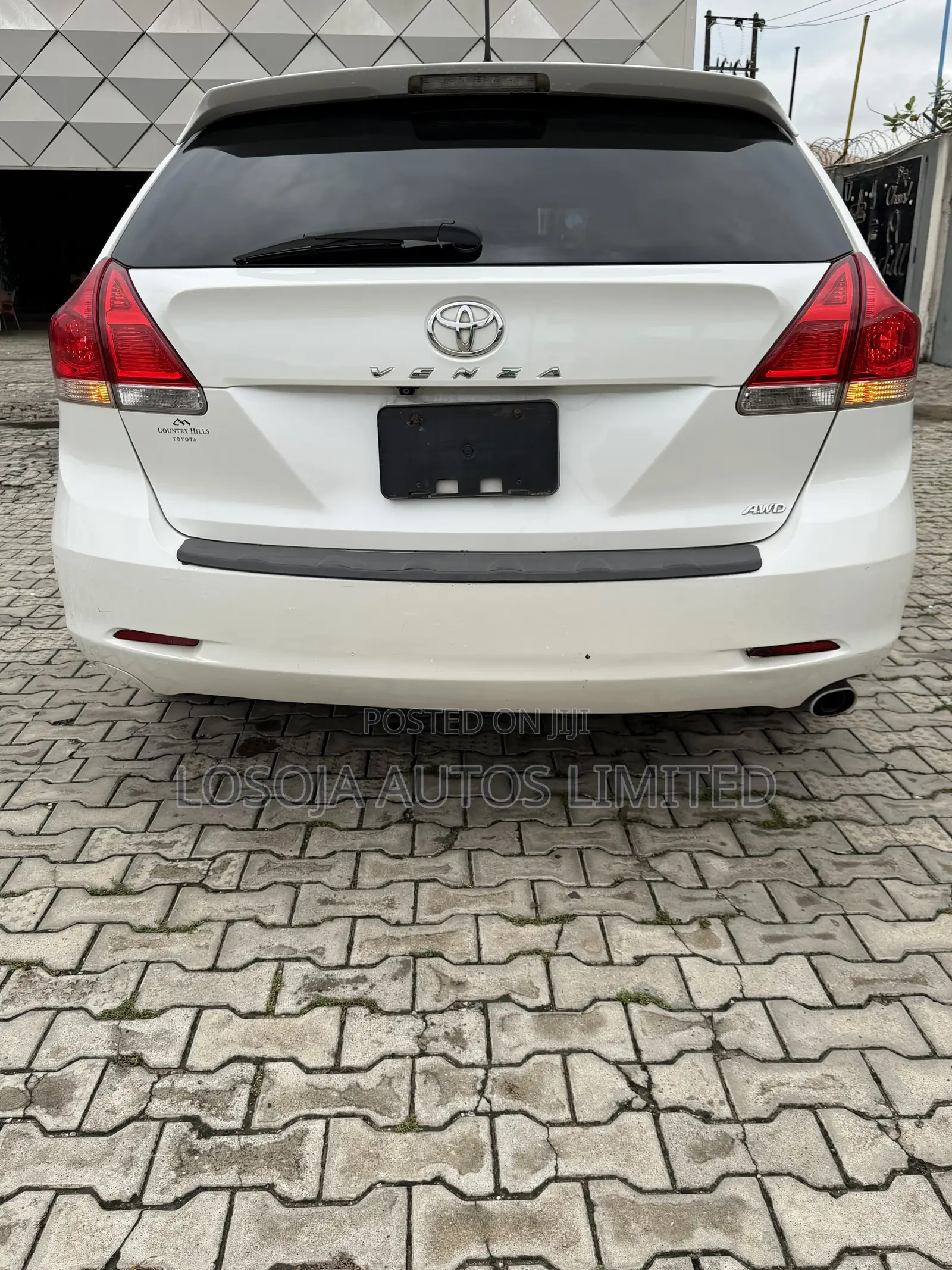 Toyota Venza Limited 2010 White