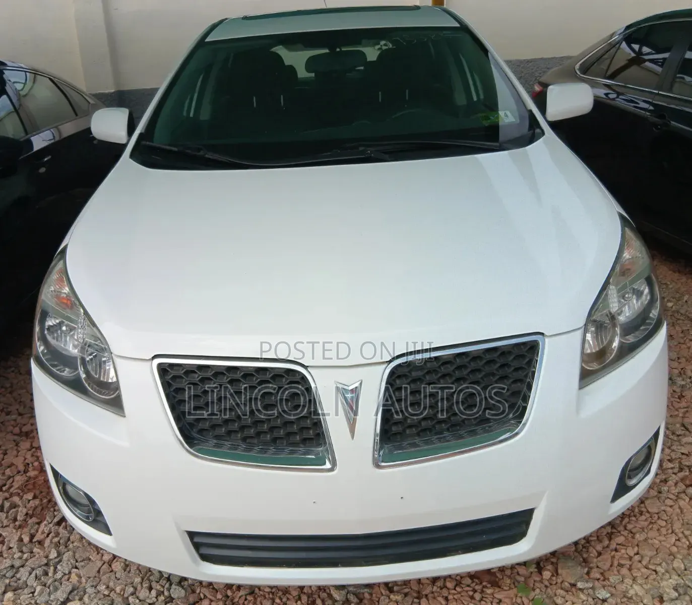 Pontiac Vibe 2.4 4WD 2009 White