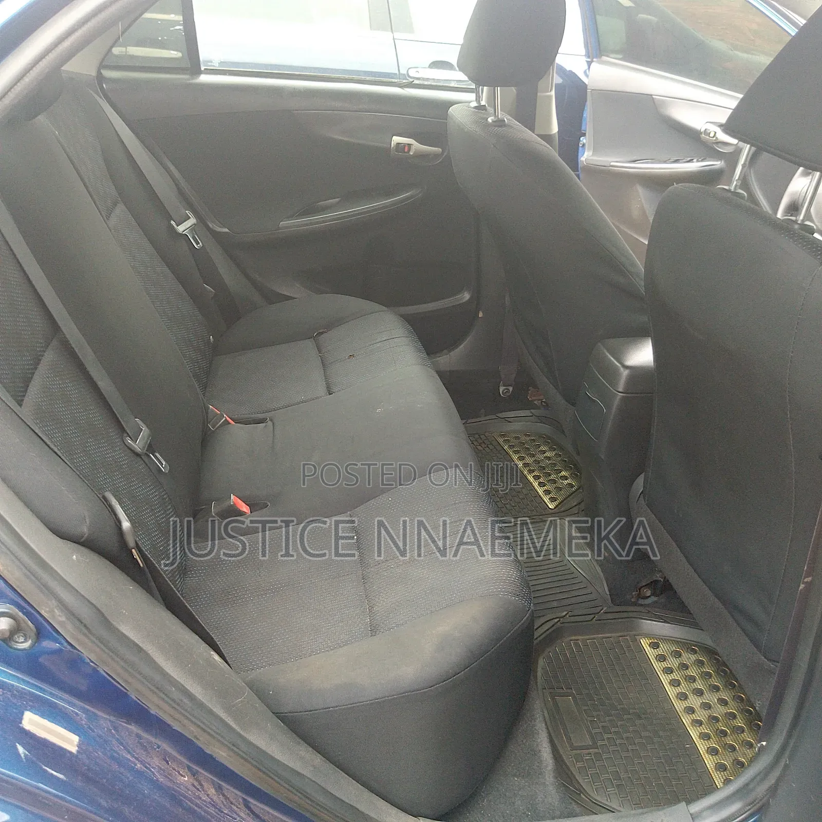 Toyota Corolla 2010 Blue
