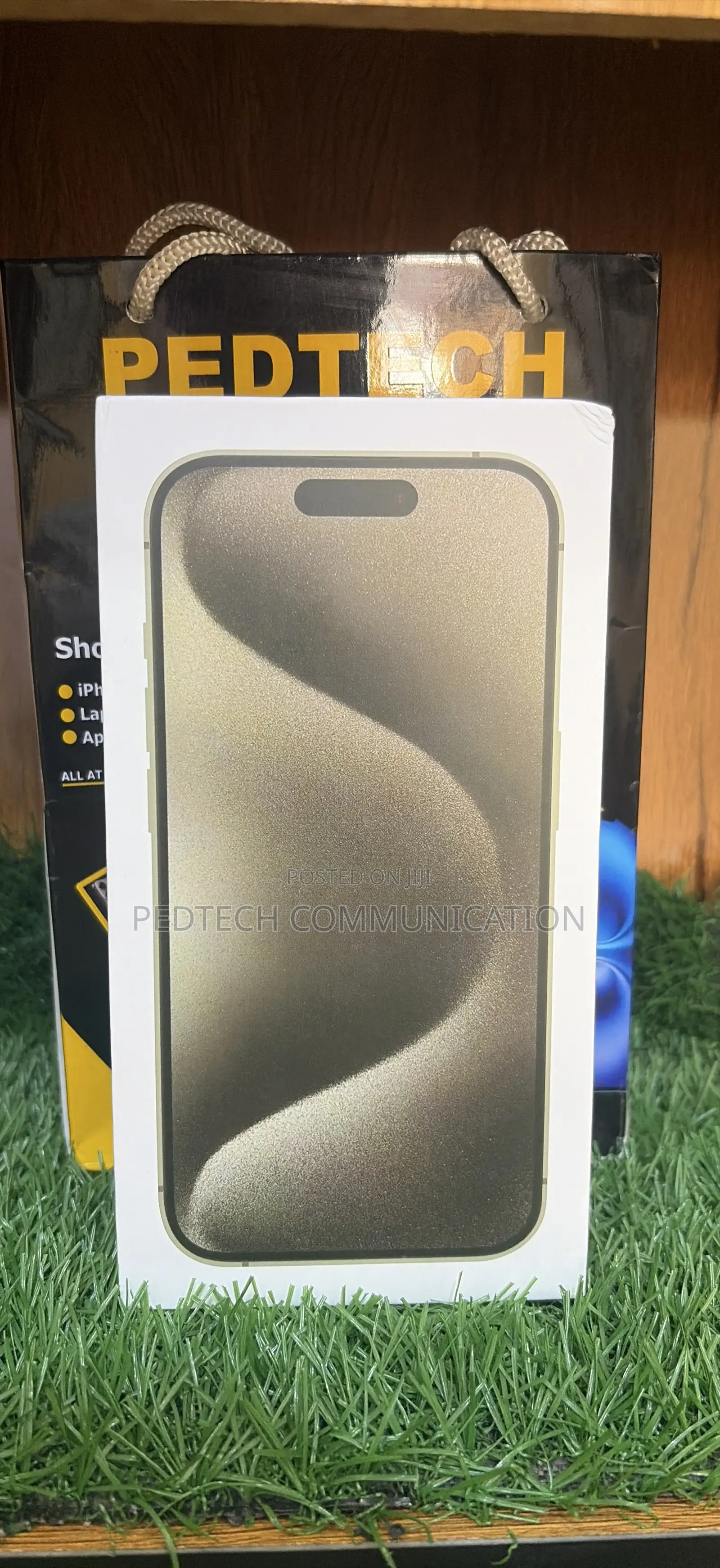 New Apple iPhone 15 Pro Max 256 GB Bronze