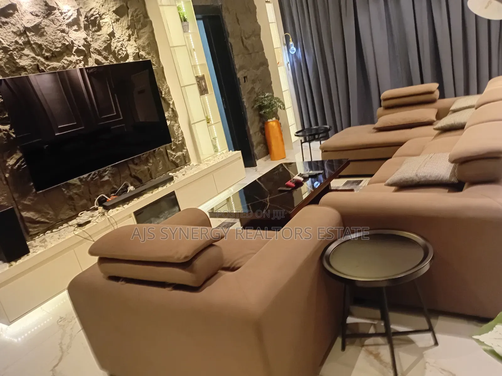 Furnished 2bdrm Apartment in Ilasan Rresidences, Ikate for sale