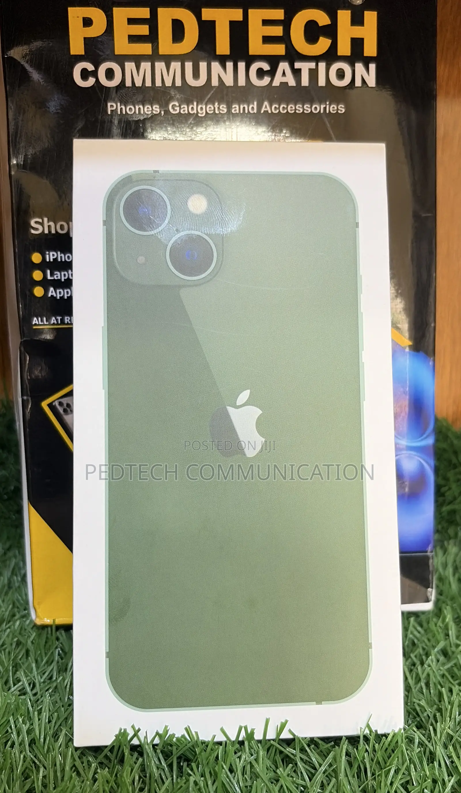 New Apple iPhone 13 128 GB Green