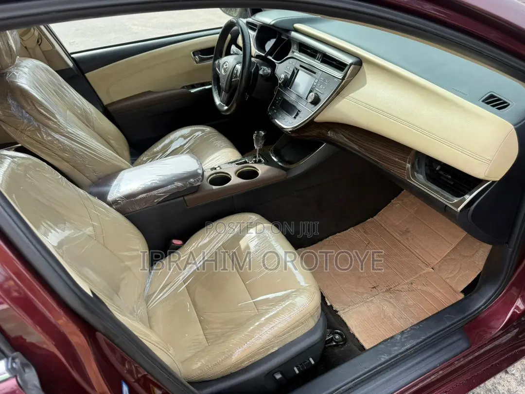 Toyota Avalon XLE 4dr Sedan (3.5L 6cyl 6A) 2015 Maroon