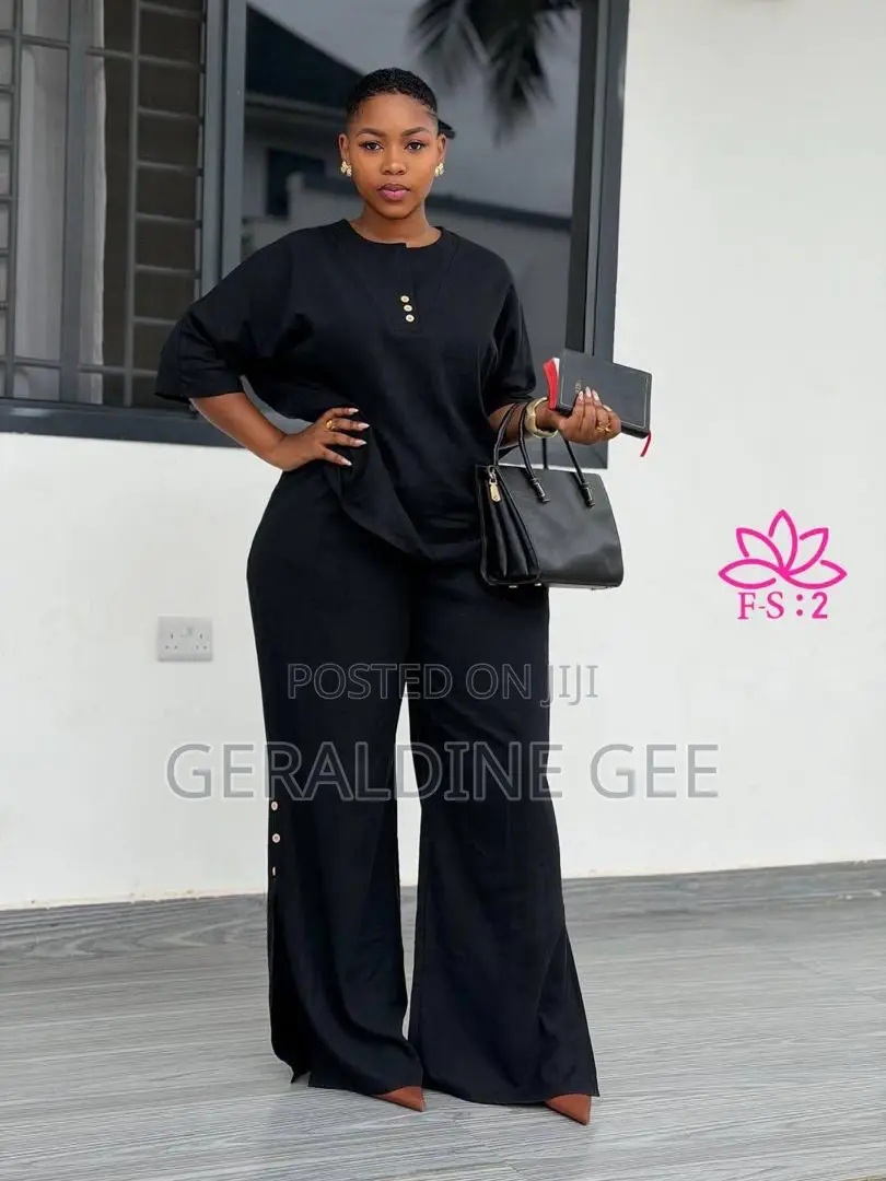 Queens That Like Unique, Authentic Attractive Dress Am at Ur Service