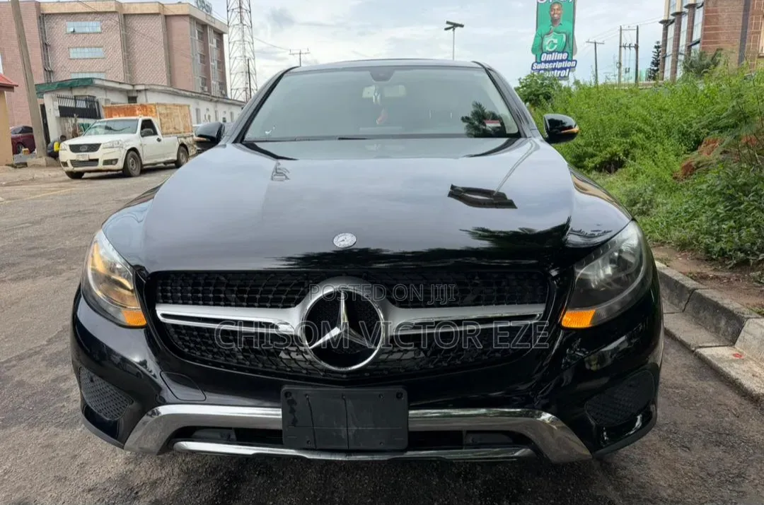 Mercedes-Benz GLC-Class 2017 Black