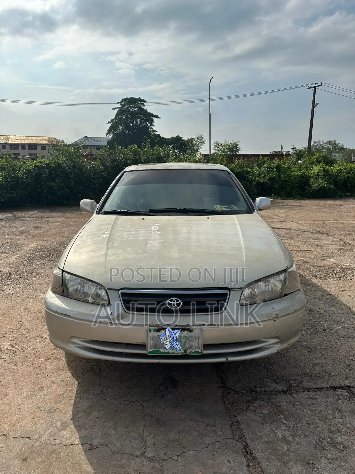 Toyota Camry LE 4dr Sedan (2.2L 4cyl 4A) 2001 Silver