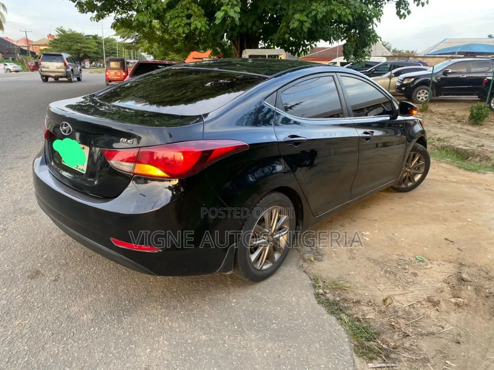 Hyundai Elantra Limited 4dr Sedan (1.8L 4cyl 6A) 2015 Black