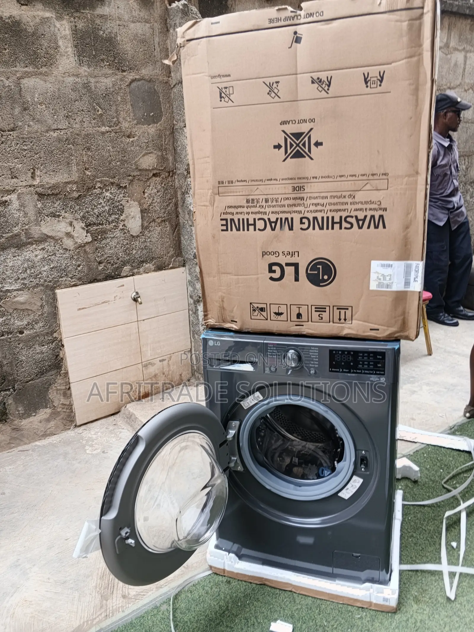 Lg 10.5kg Front Load Advanced Wash Machine