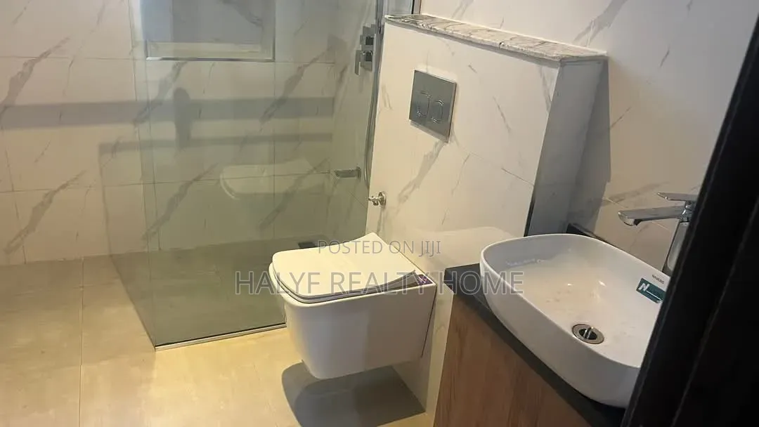 4bdrm Duplex in Zone 1 for rent