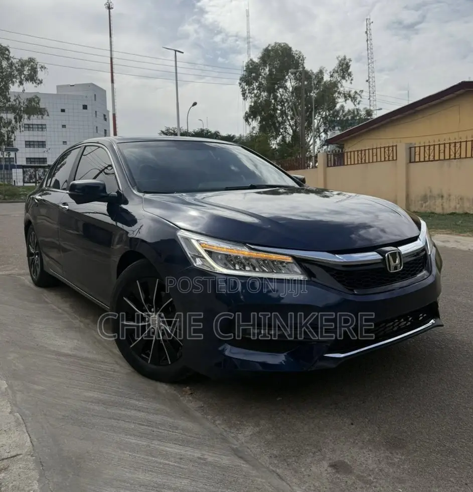Toyota Avalon XLE Touring 4dr Sedan (3.5L 6cyl 6A) 2014 Blue