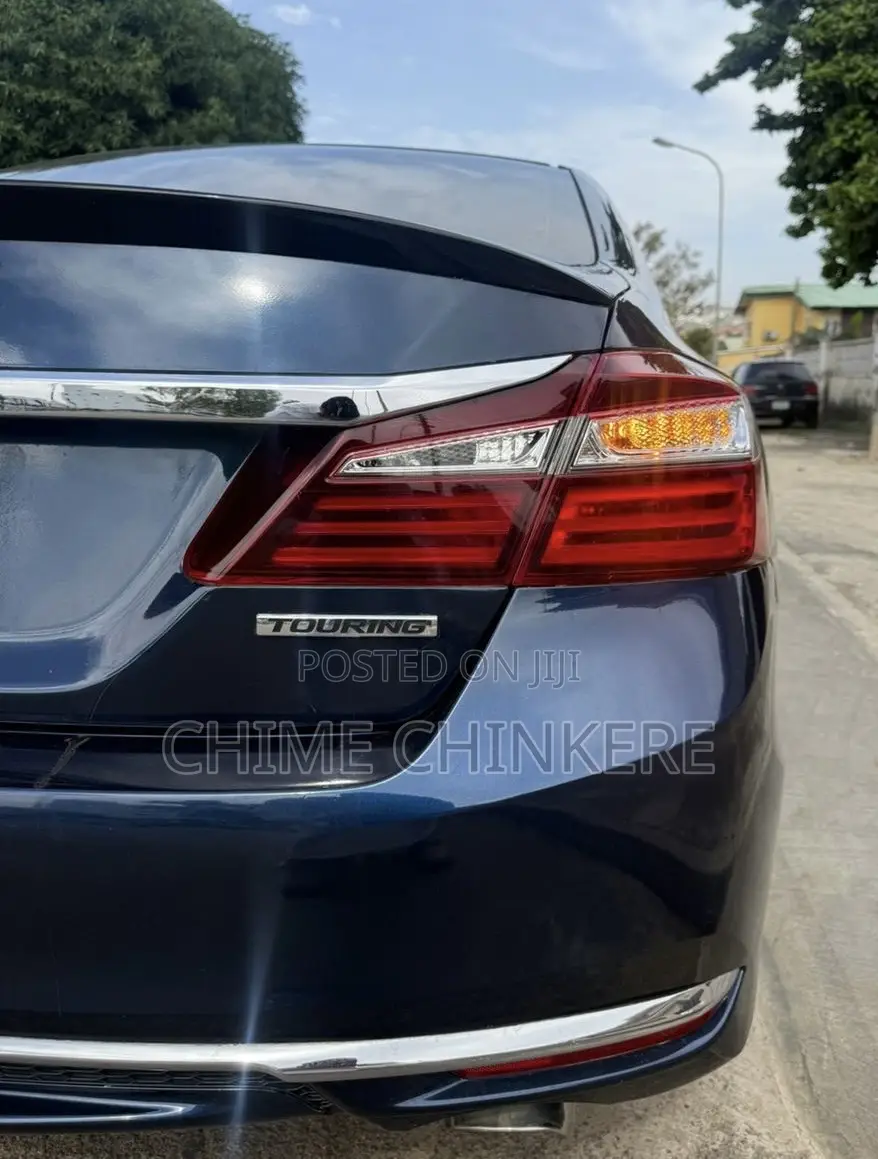 Toyota Avalon XLE Touring 4dr Sedan (3.5L 6cyl 6A) 2014 Blue