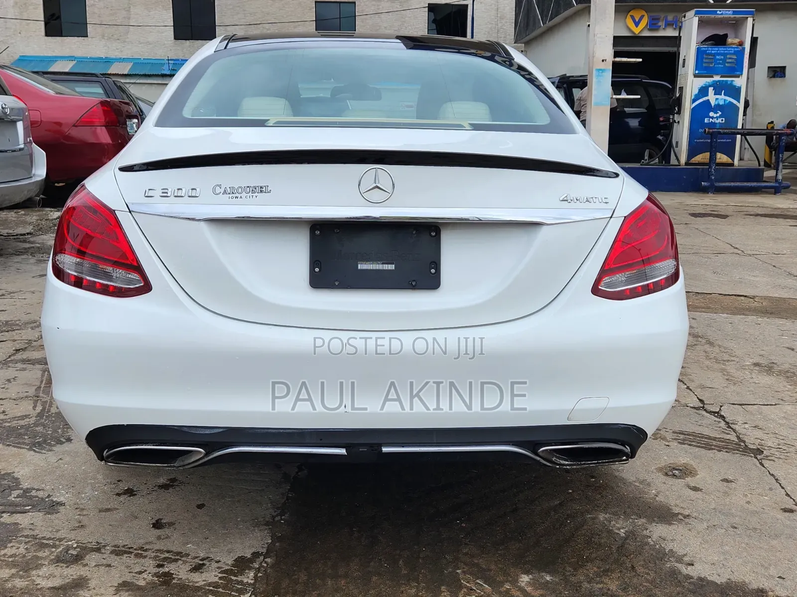 Mercedes-Benz C300 Luxury 4dr AWD 4Matic Sedan (2.0L 4cyl 7A) 2015