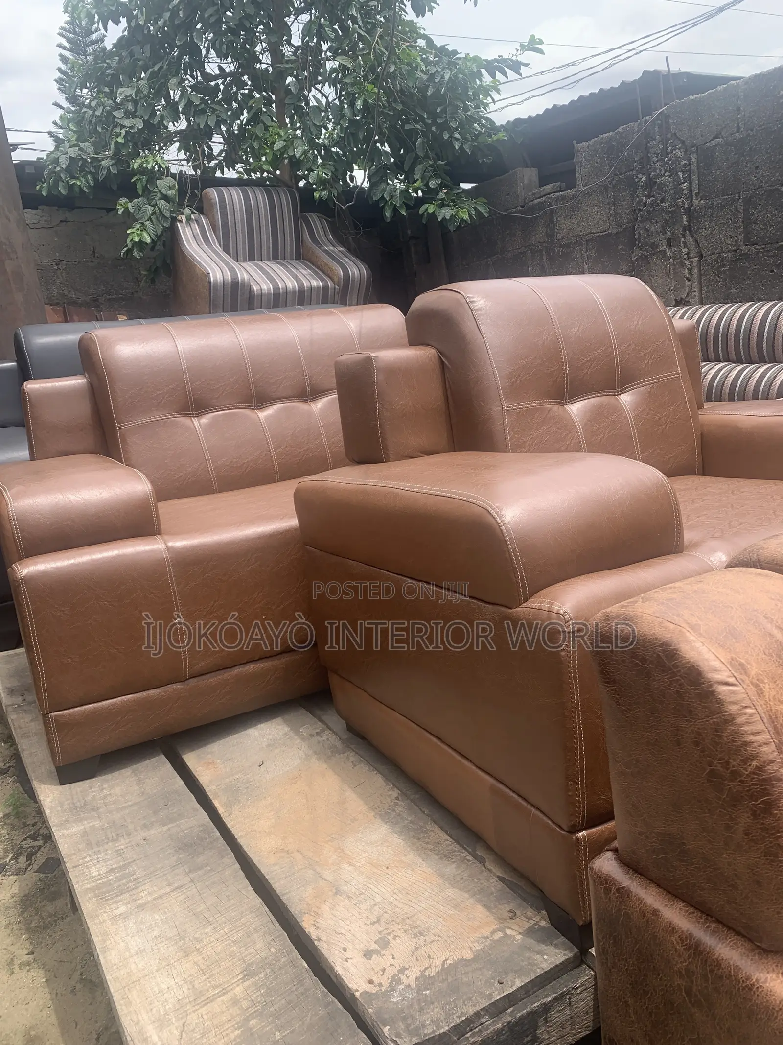 True Executive Leather Set
