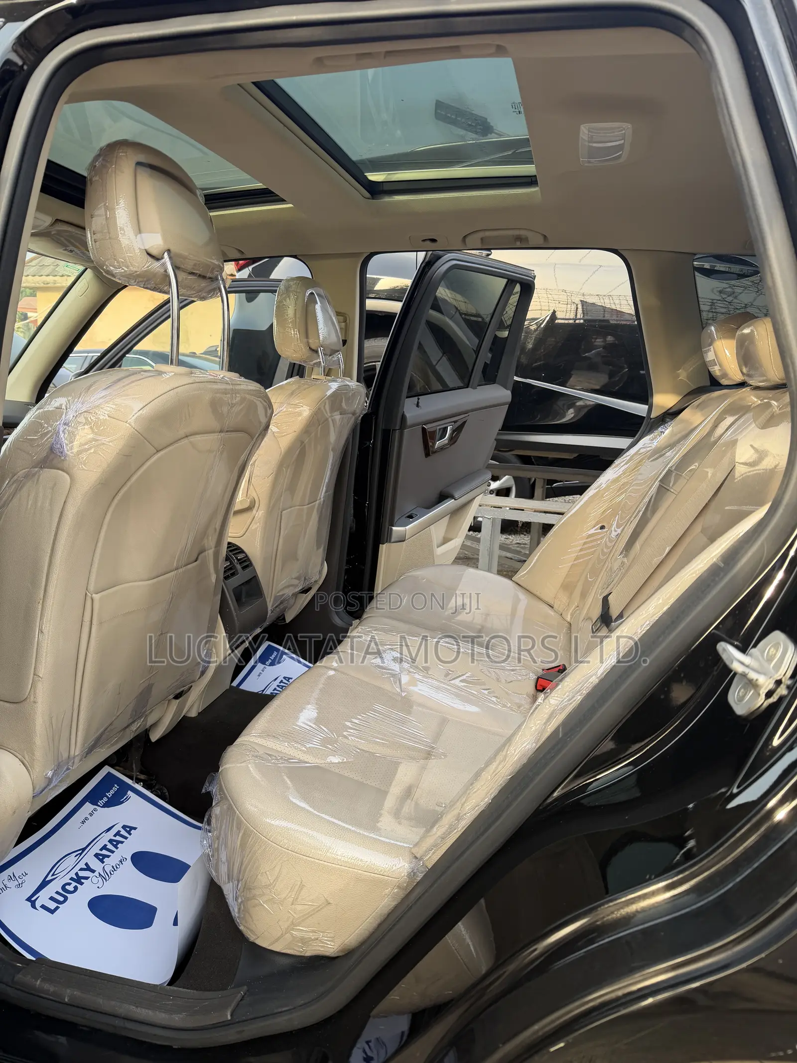 Mercedes-Benz GLK-Class Base GLK 350 4dr AWD 4MATIC (3.5L 6cyl 7A) 2015