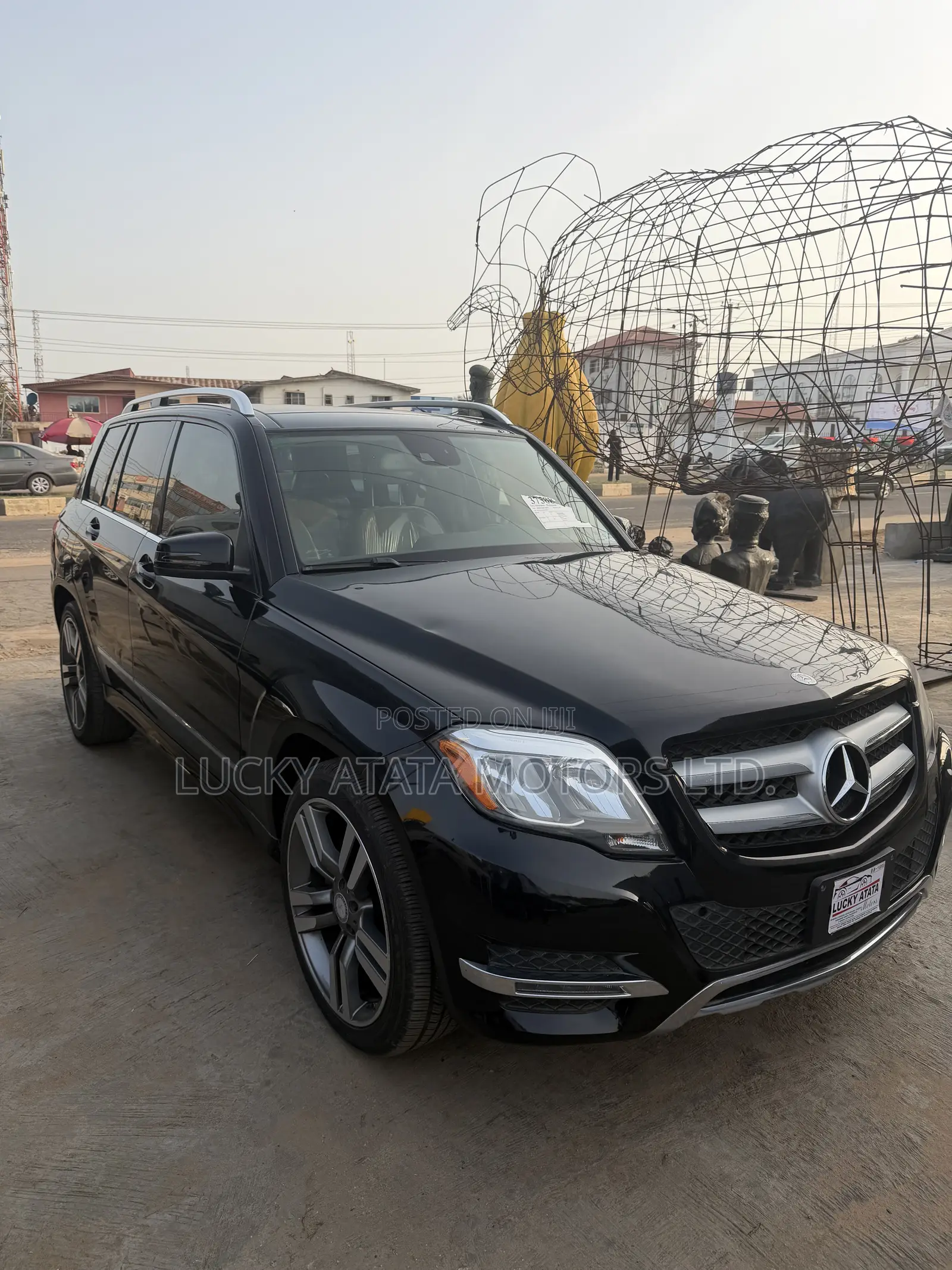 Mercedes-Benz GLK-Class Base GLK 350 4dr AWD 4MATIC (3.5L 6cyl 7A) 2015