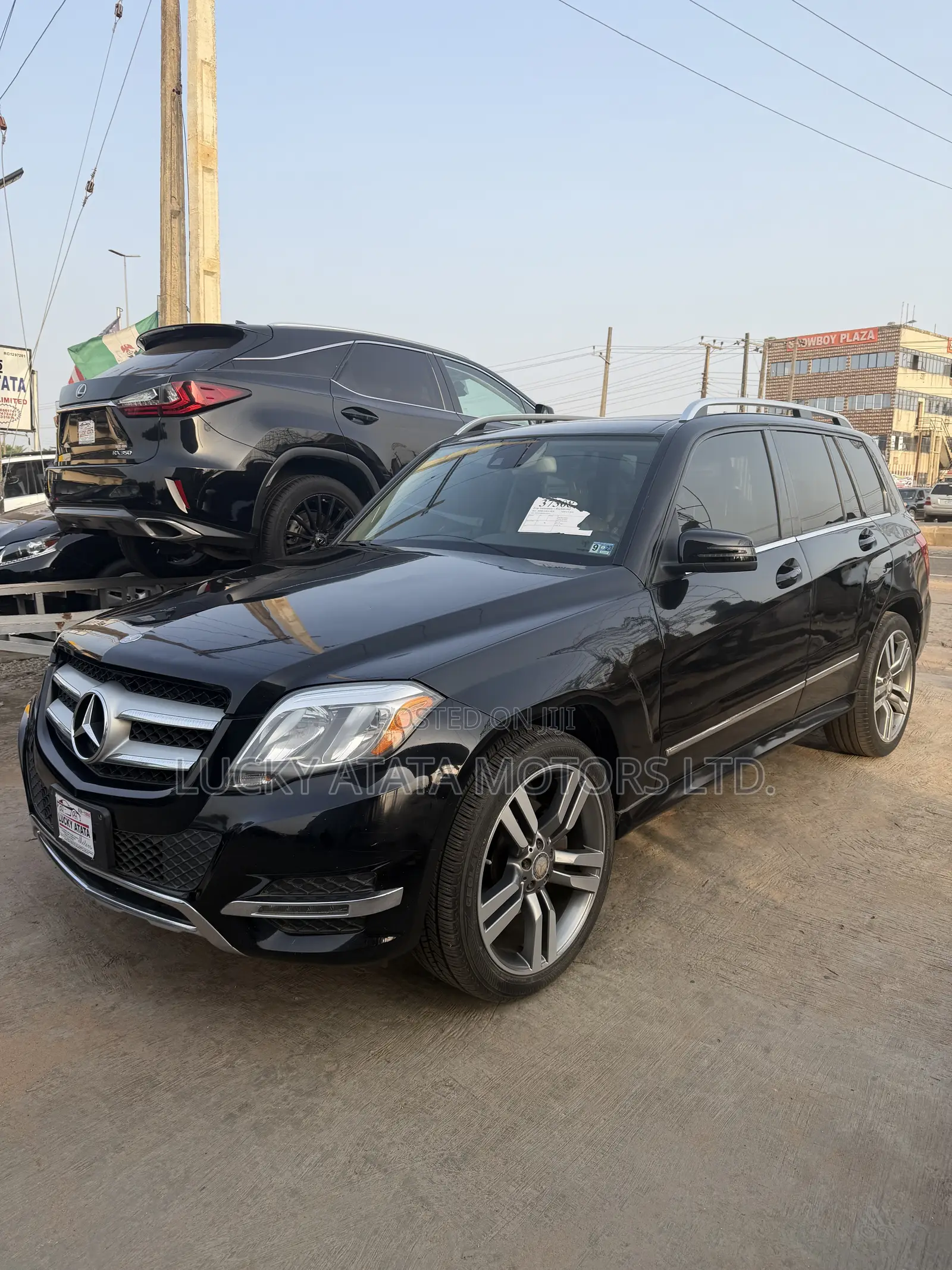 Mercedes-Benz GLK-Class Base GLK 350 4dr AWD 4MATIC (3.5L 6cyl 7A) 2015