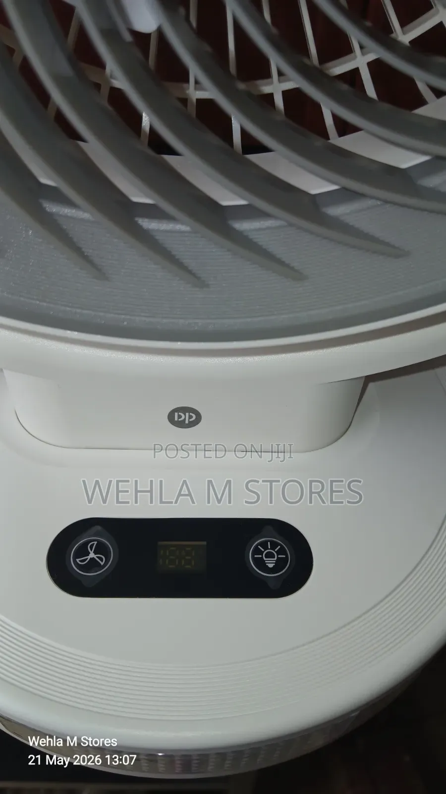 5.5 Inch Rechargeable Table Fan With Led Light Dp-7642 - 9000mah