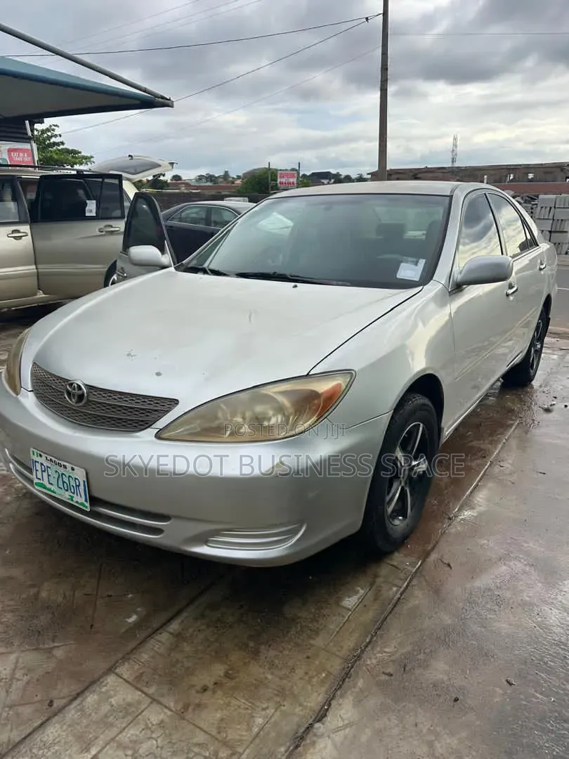 Toyota Camry 2003 Silver