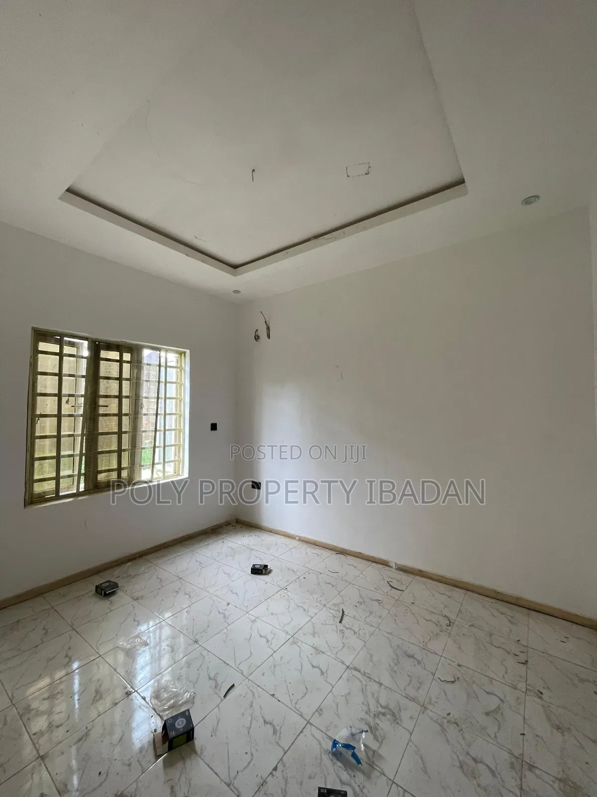 4bdrm Apartment in Kolapo Ishola Gra, Akobo for rent