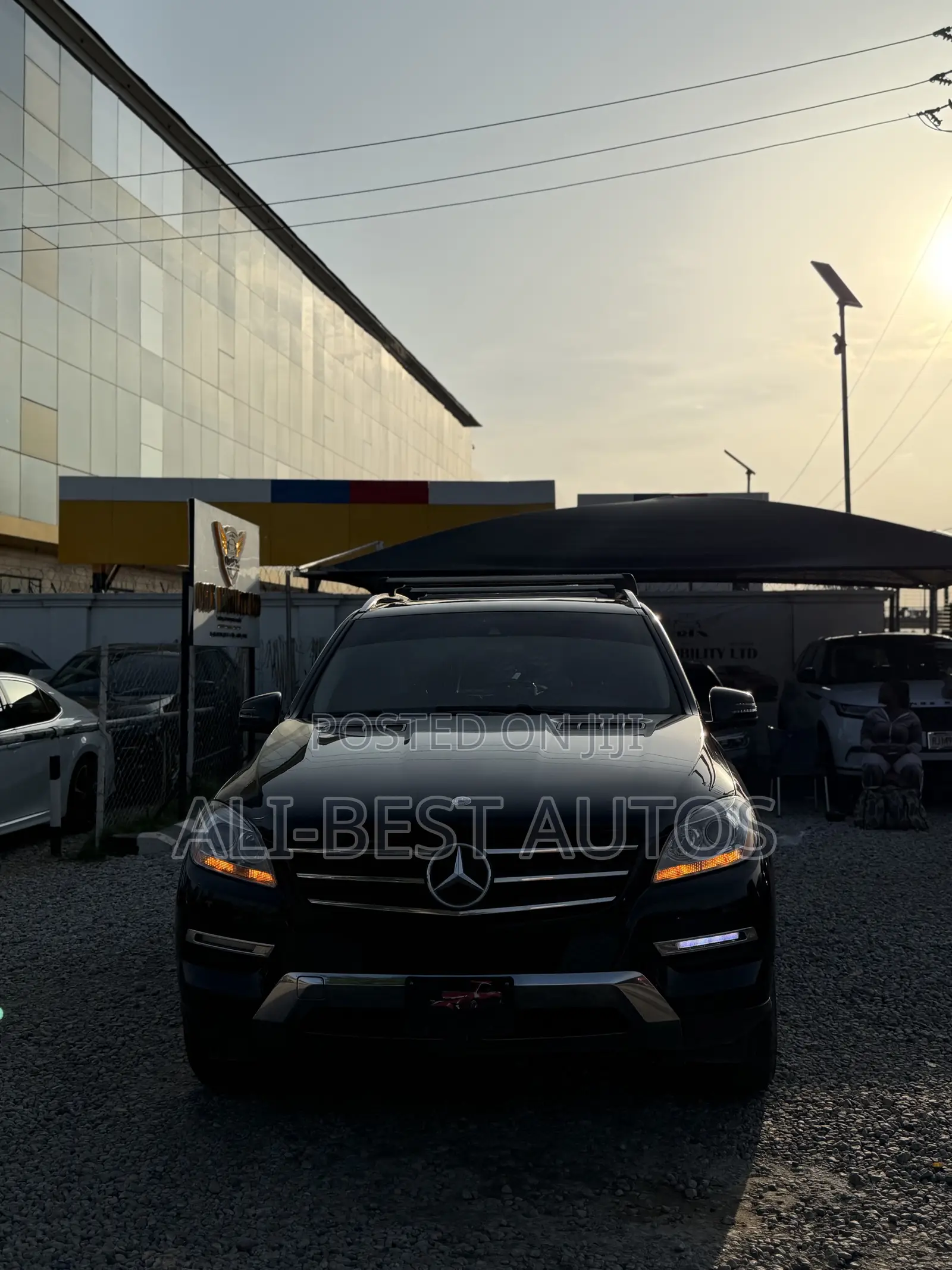 Mercedes-Benz M Class ML350 4MATIC 4dr SUV AWD (3.5L 6cyl 7A) 2014