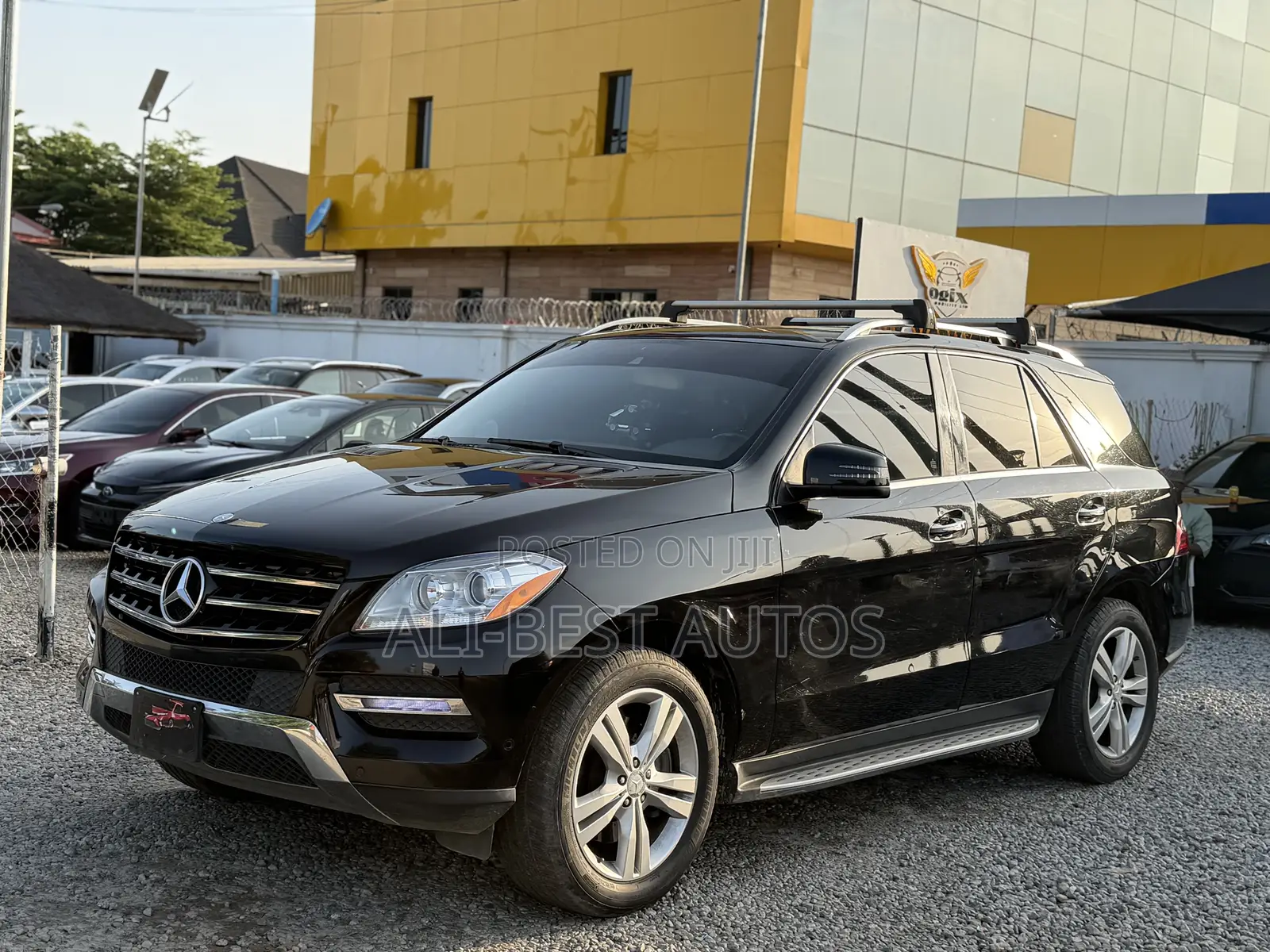 Mercedes-Benz M Class ML350 4MATIC 4dr SUV AWD (3.5L 6cyl 7A) 2014