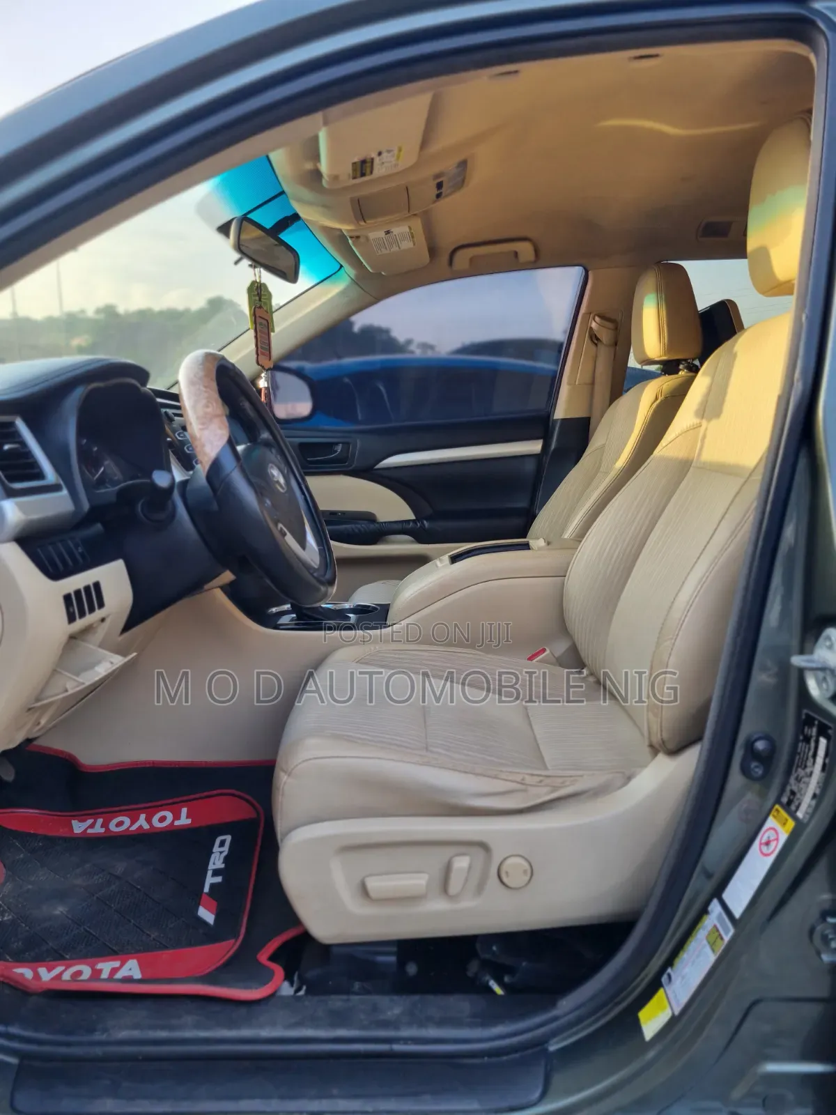 Toyota Highlander XLE V6 4x2 (3.5L 6cyl 6A) 2016 Green